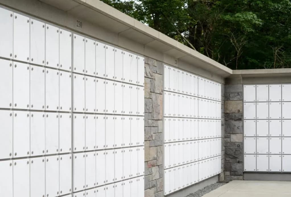 Ile kosztuje kremacja? Sprawdź, co wpływa na ostateczną cenę