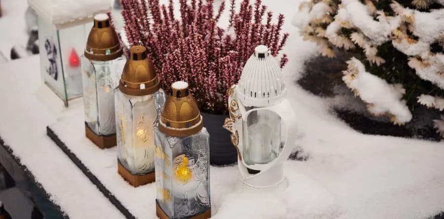 Wkłady olejowe czy parafinowe – które lepiej sprawdzą się w zimie?