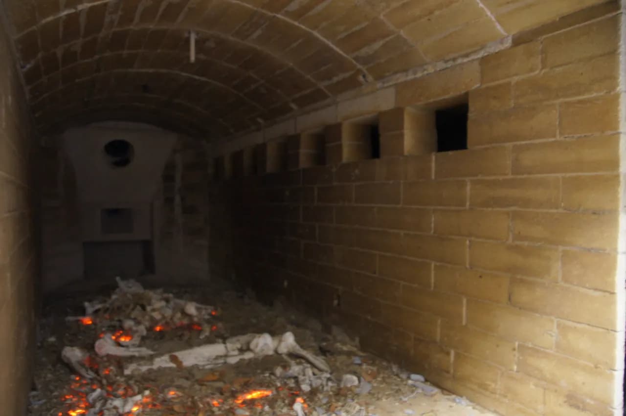 Jak wygląda kremacja? Szczegóły procesu i ważne informacje dla rodziny