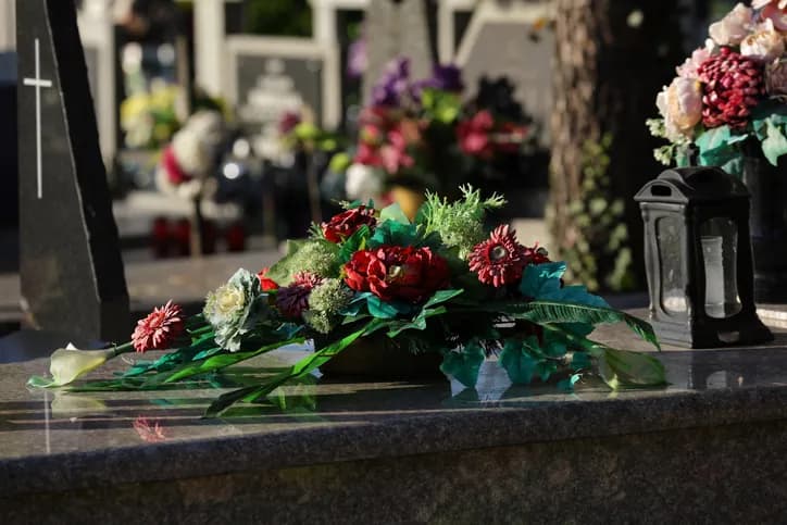 Czy PZU wypłaca za śmierć samobójczą? Sprawdź warunki wypłaty